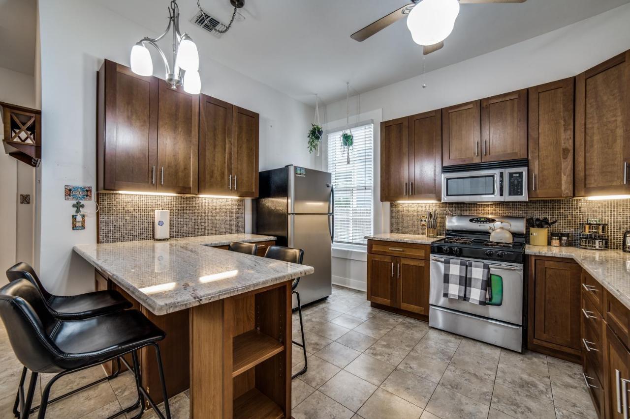 סן אנטוניו Downtown Historic 2Bdrm, Walk To Riverwalk, Alamo; Beautifully Renovated! מראה חיצוני תמונה